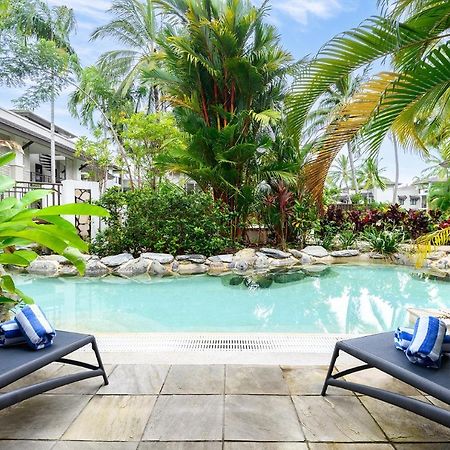 Port Douglas Private Apartments In Temple Екстериор снимка
