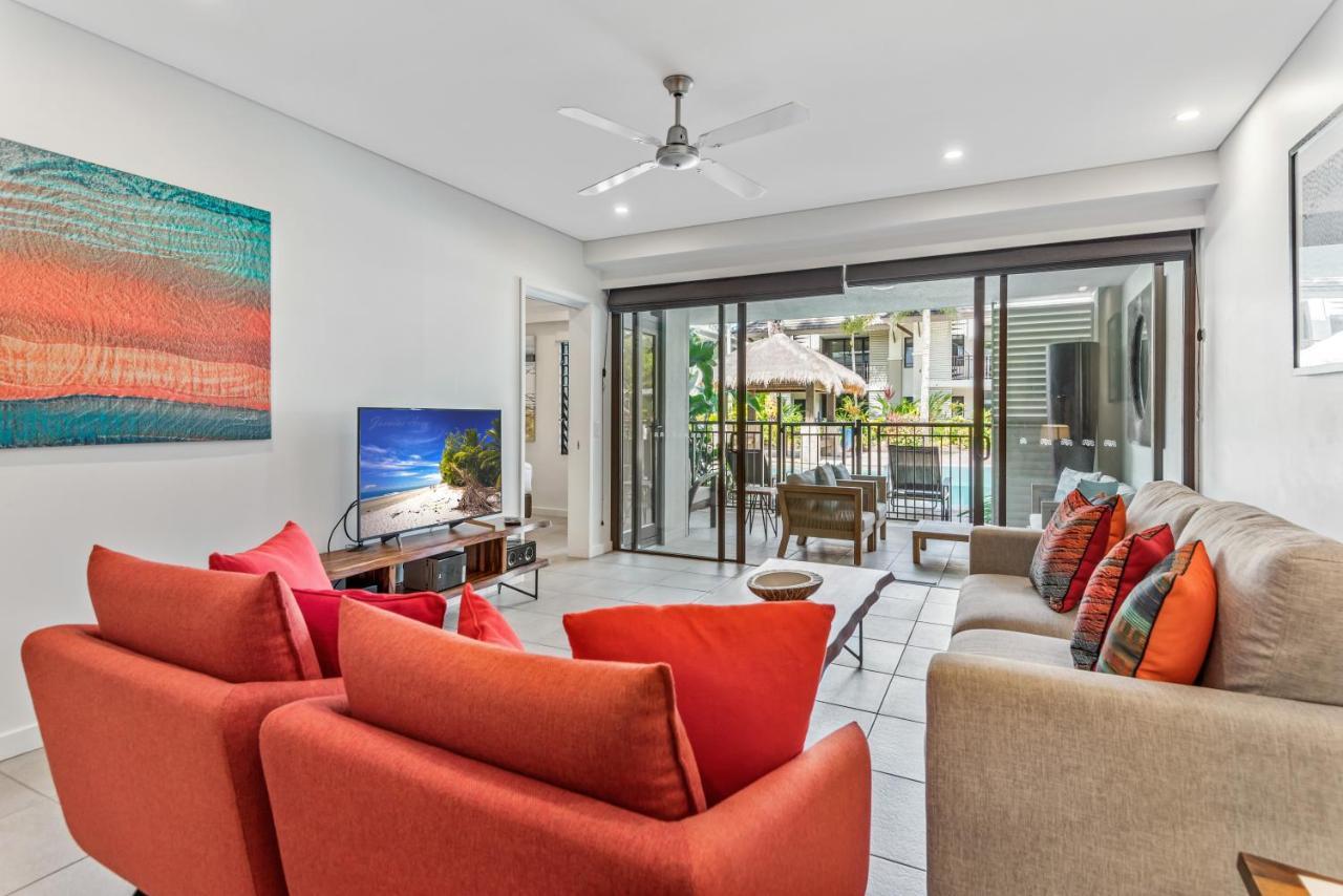 Port Douglas Private Apartments In Temple Екстериор снимка