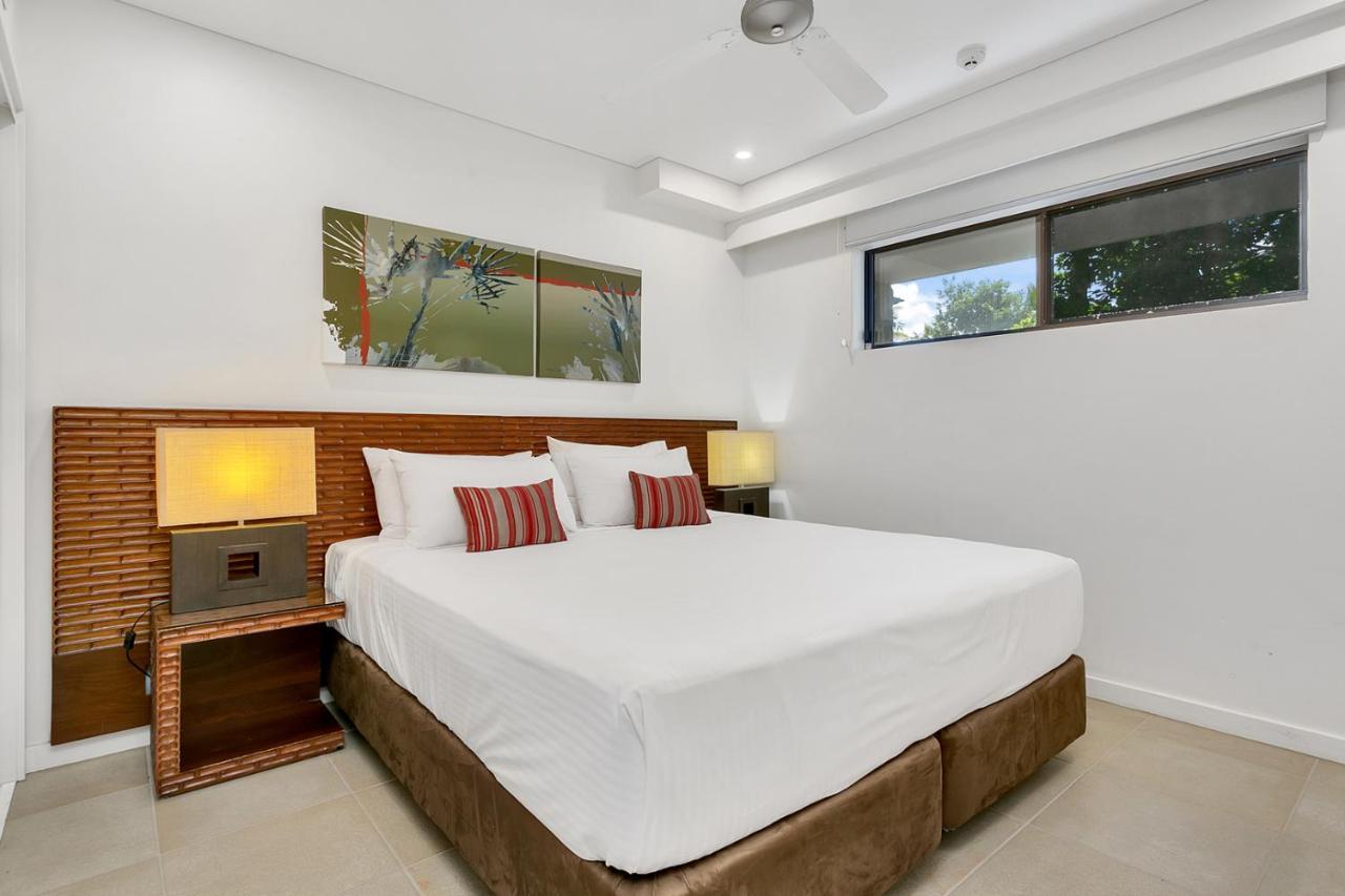 Port Douglas Private Apartments In Temple Екстериор снимка