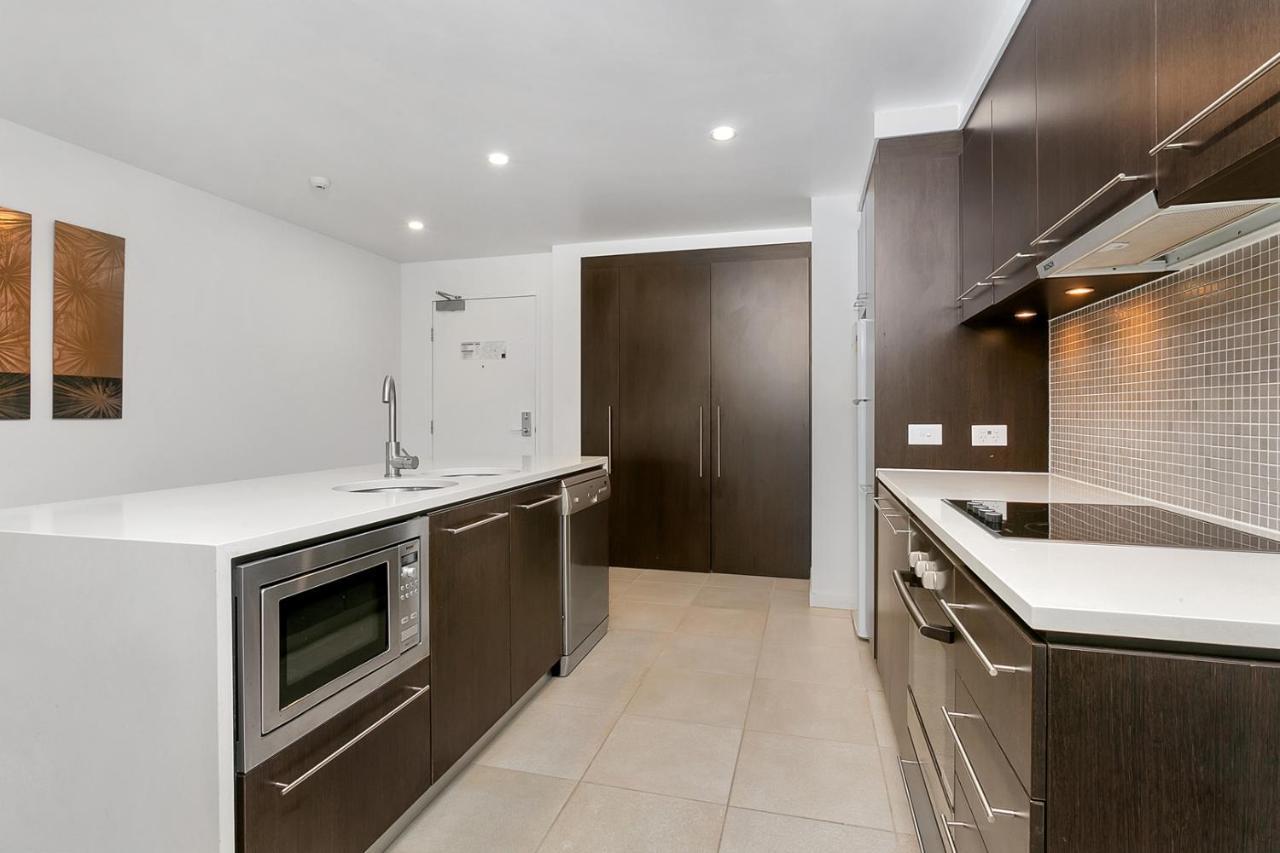 Port Douglas Private Apartments In Temple Екстериор снимка