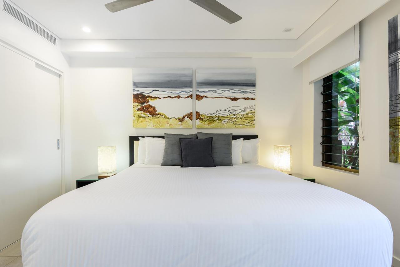 Port Douglas Private Apartments In Temple Екстериор снимка