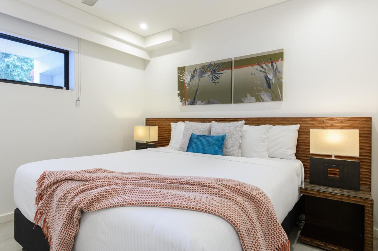 Port Douglas Private Apartments In Temple Екстериор снимка